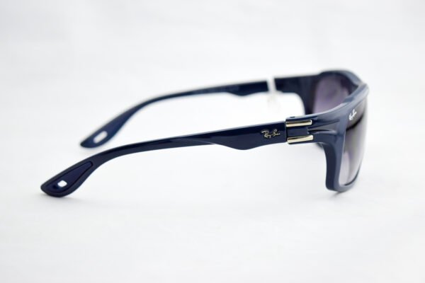 Vista lateral derecha lentes RAY-BAN RB4364